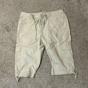 Khaki Capris